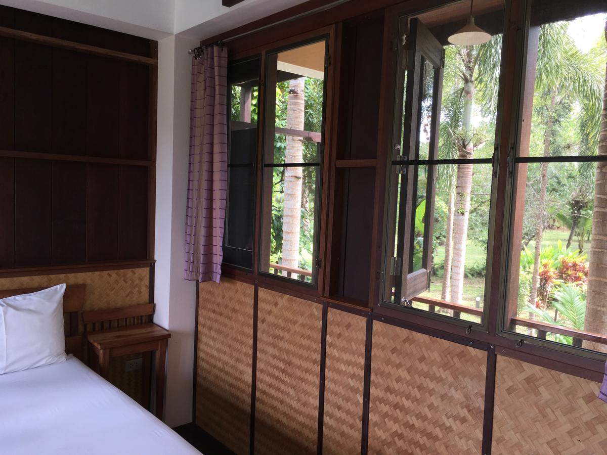 Lake View Bungalows Khao Lak Exterior foto